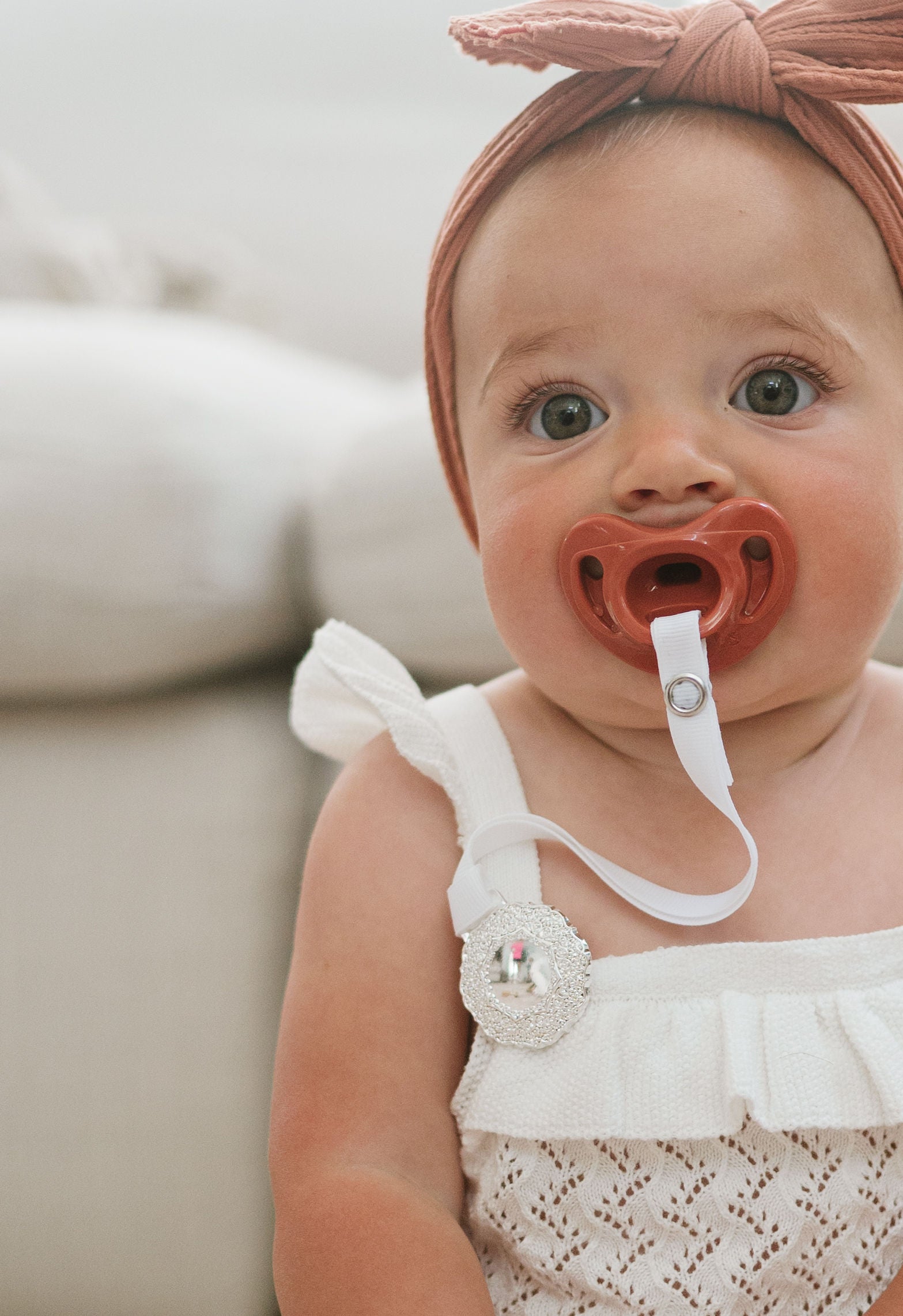 "Elizabeth" Silver Pacifier Clip - Melonbug
