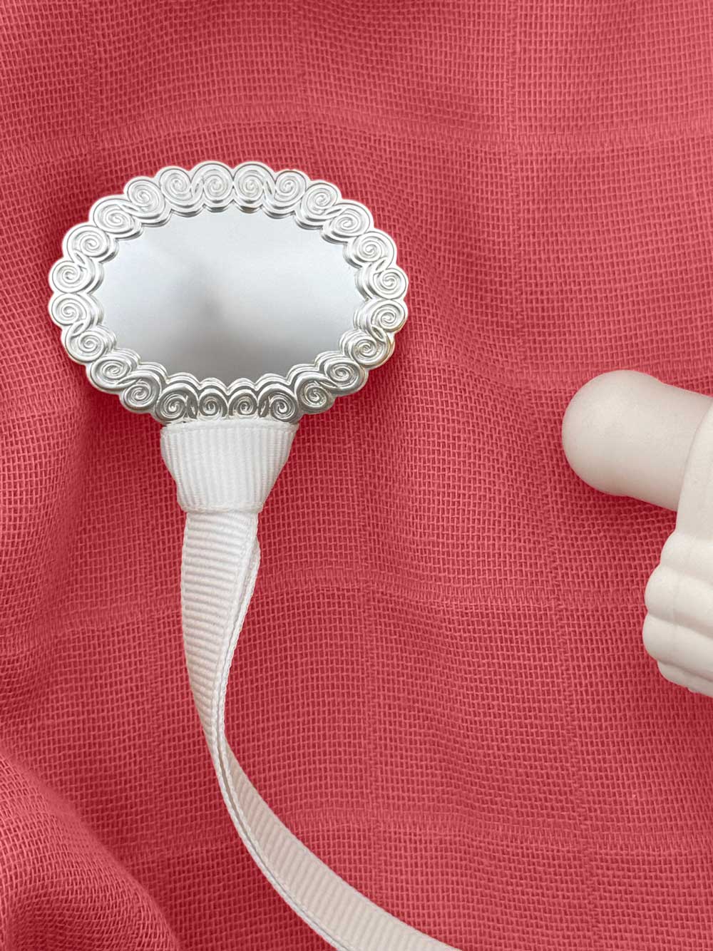 "Louis” Silver Pacifier Clip - Melonbug